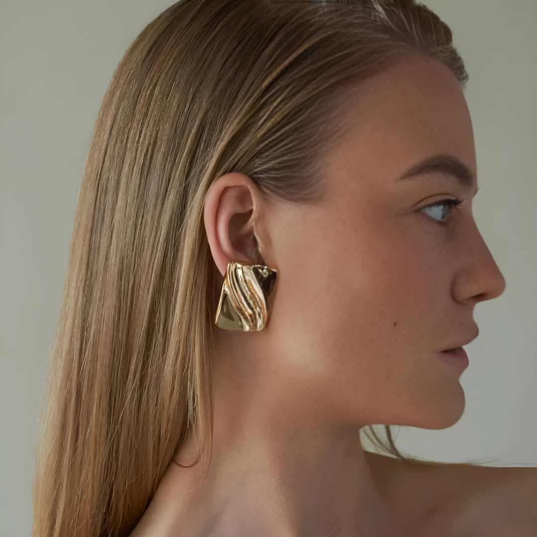 Hailey Ribbed Earrings